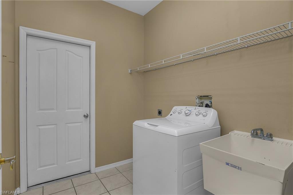 SILVERLAKES - Residential