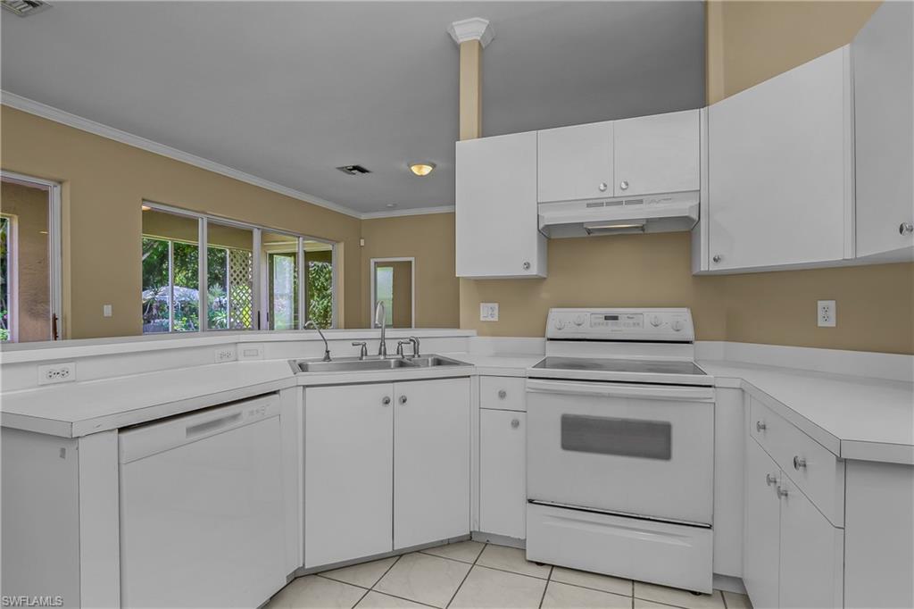 SILVERLAKES - Residential