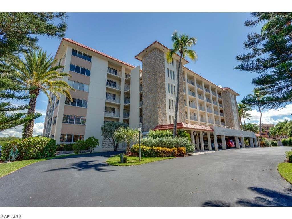 CASA BONITA ROYALE - Residential
