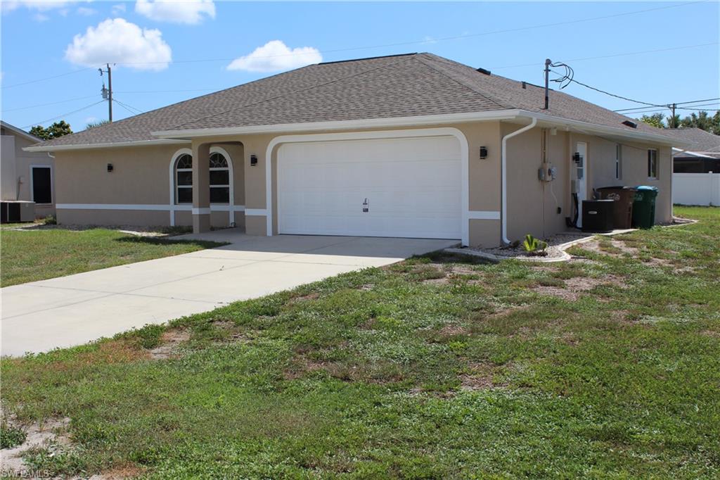 CAPE CORAL - Residential