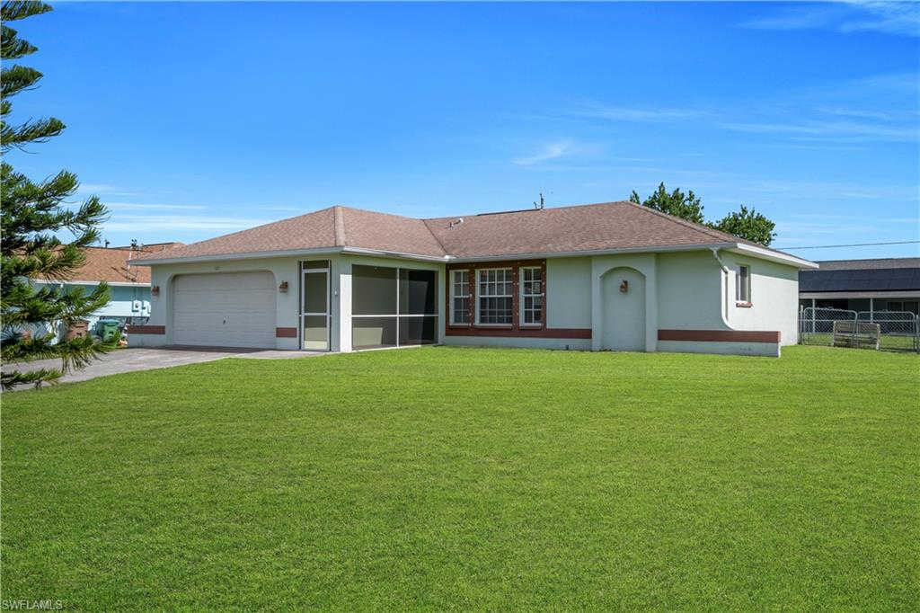 CAPE CORAL - Residential