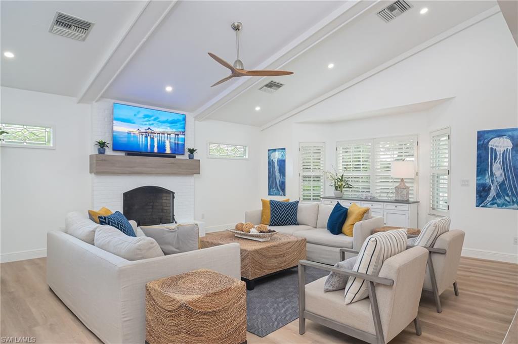 OYSTER BAY - Residential