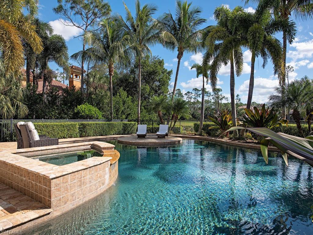 BELLO LAGO - Residential