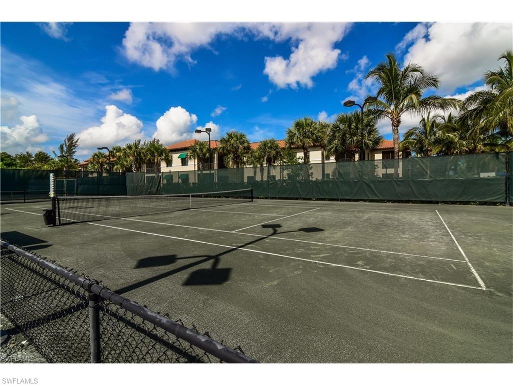 NAPLES BAY RESORT - Residential