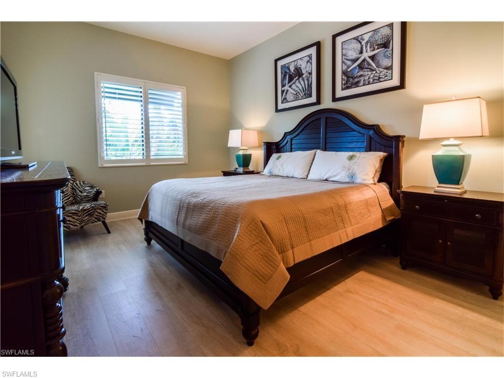 NAPLES BAY RESORT - Residential