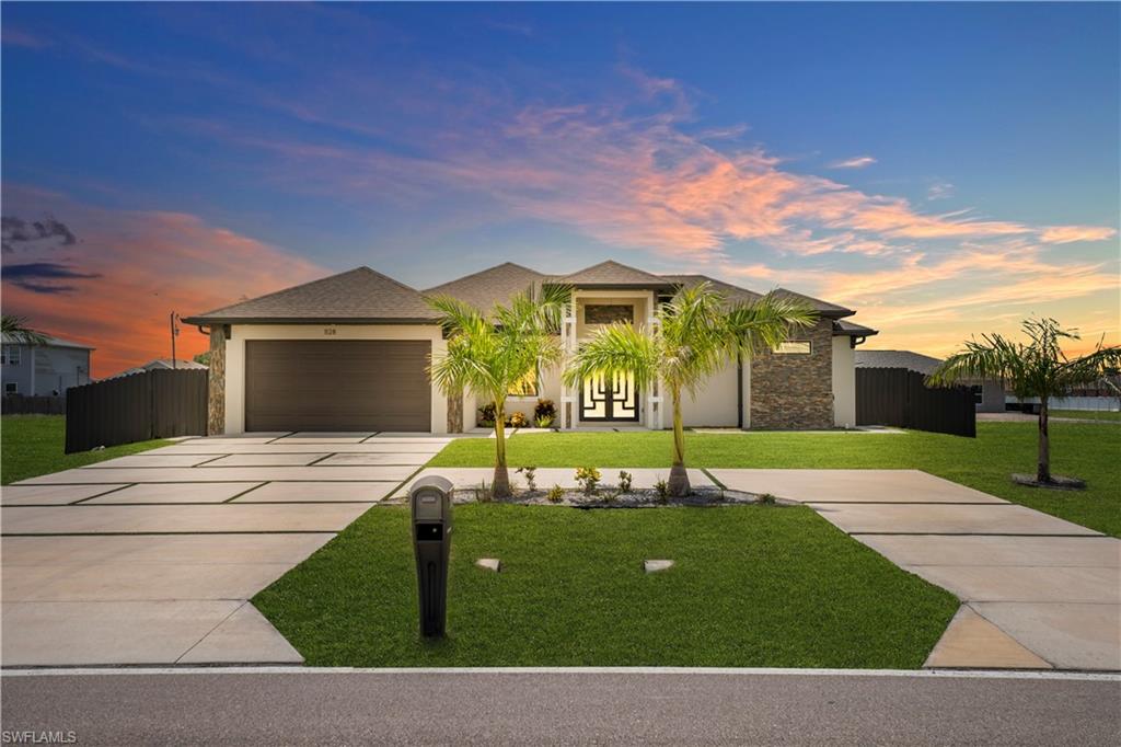 CAPE CORAL - Residential