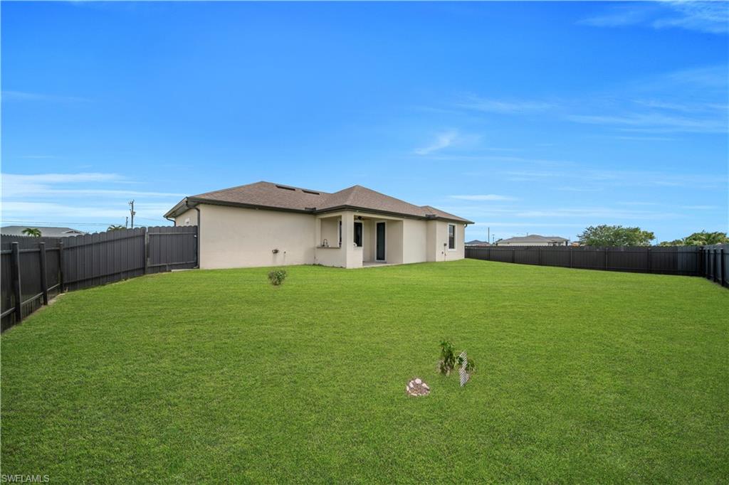 CAPE CORAL - Residential