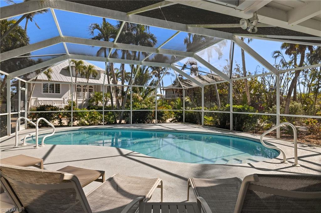 TICHENORS F H SILVER KING - Residential