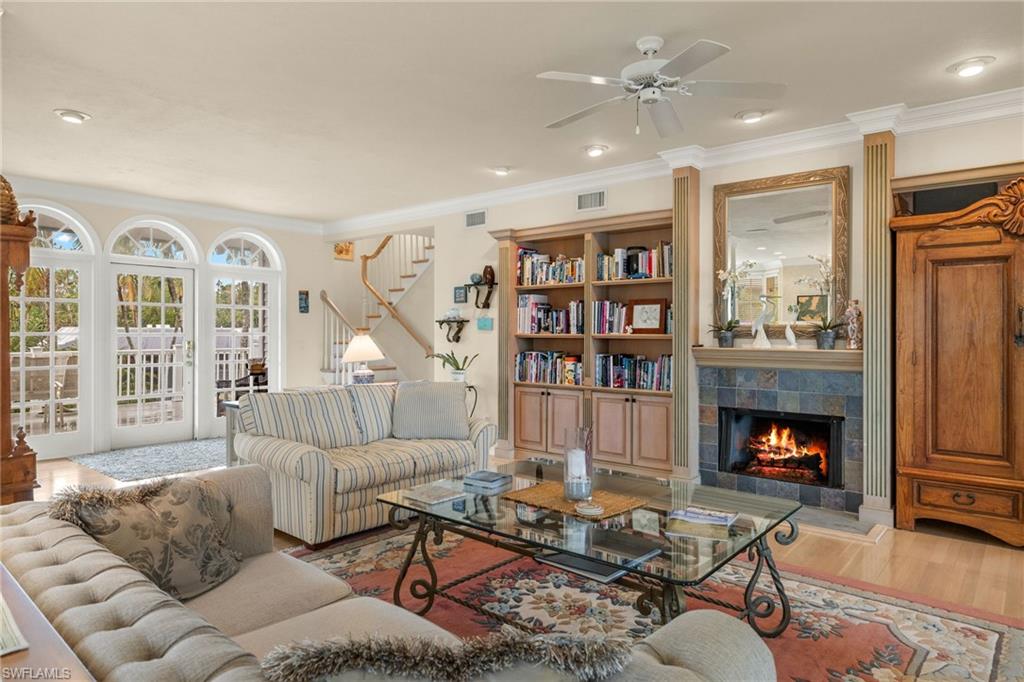 TICHENORS F H SILVER KING - Residential