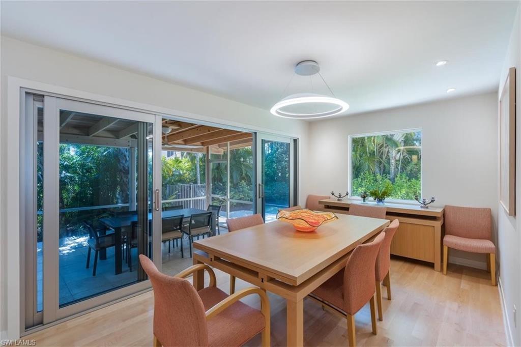 RIDGE LAKE - Residential