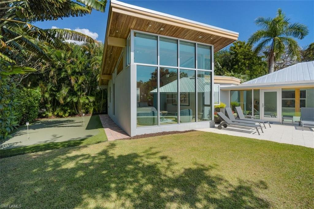 RIDGE LAKE - Residential