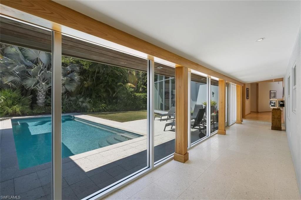 RIDGE LAKE - Residential