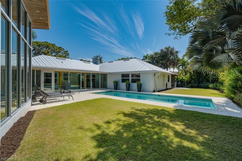 RIDGE LAKE - Residential