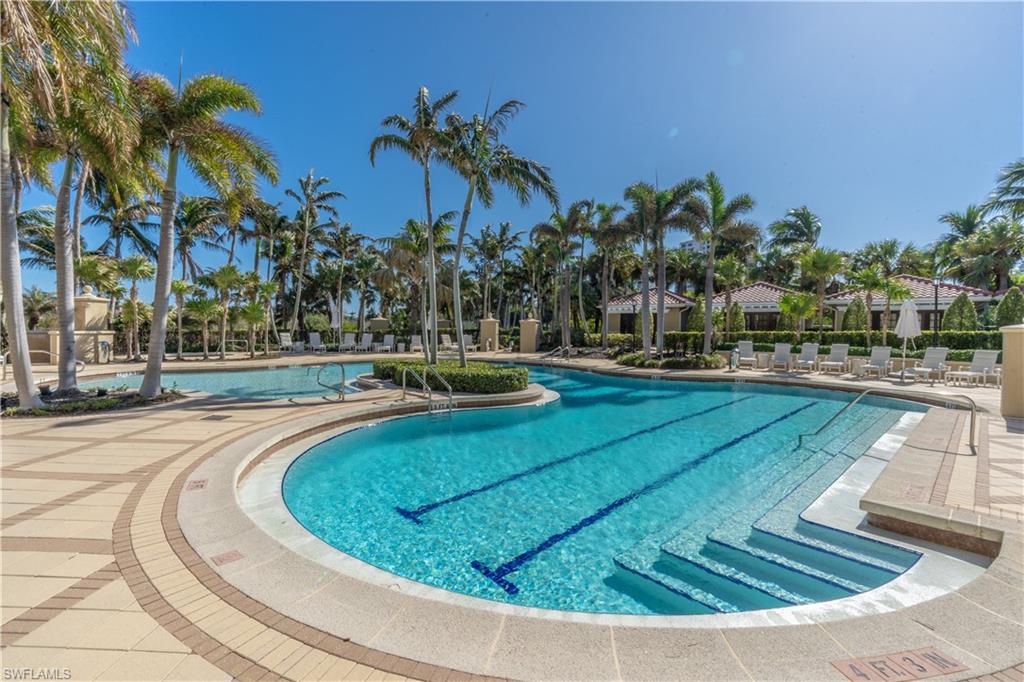 TRIESTE AT BAY COLONY - Residential