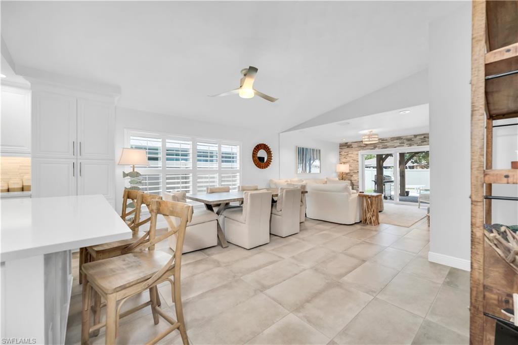 NAPLES PARK - Residential