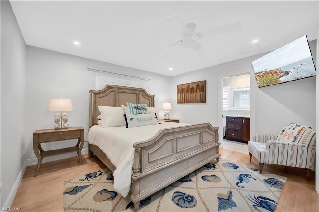 NAPLES PARK - Residential