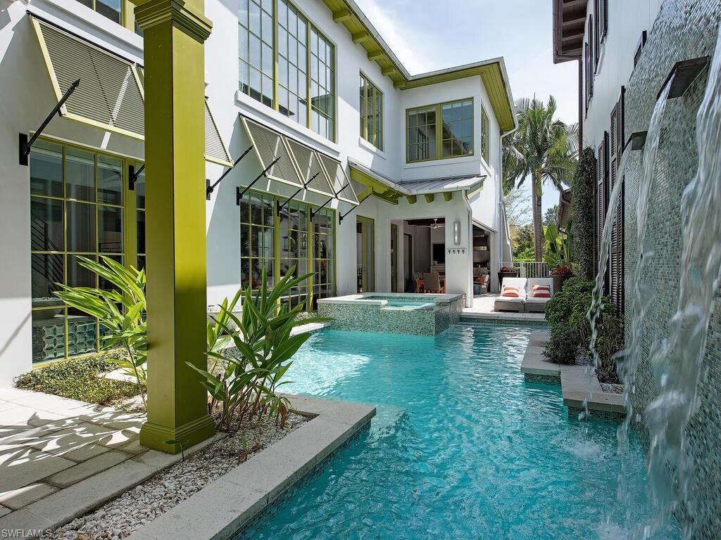OLDE NAPLES - Residential
