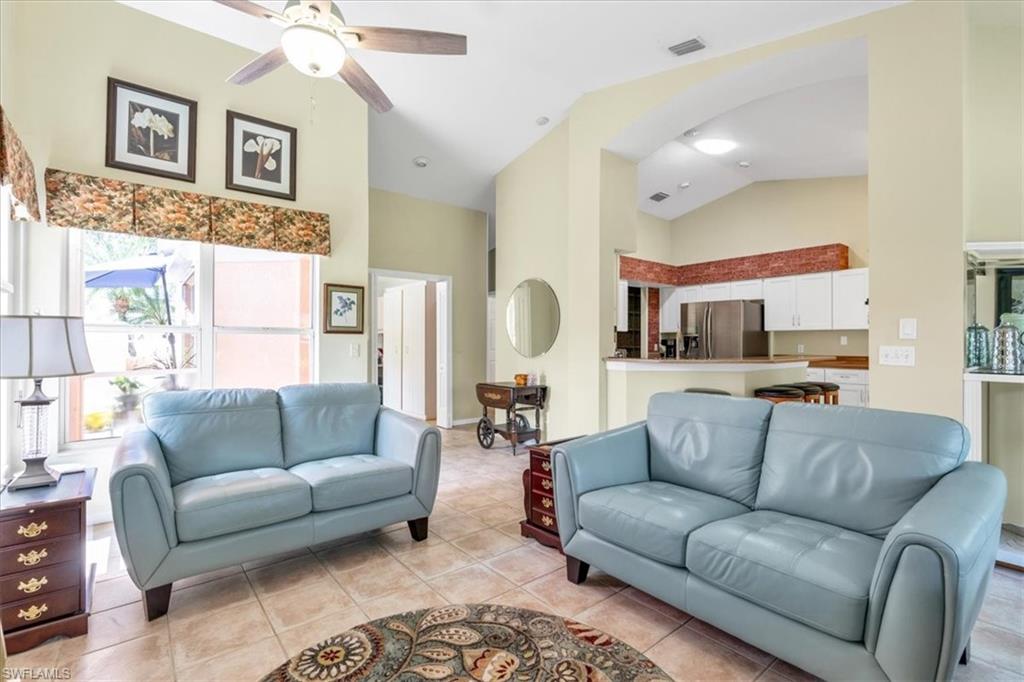 CORAL ISLE - Residential