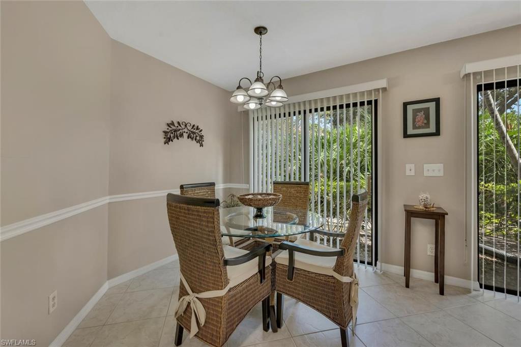 COACH HOMES - Residential
