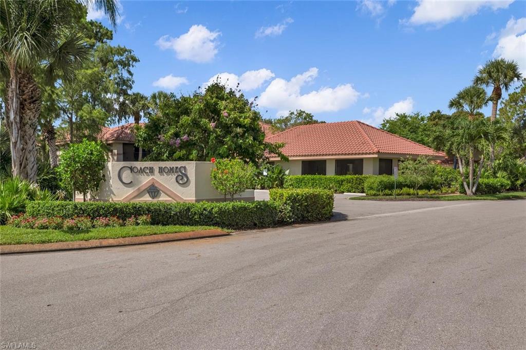 COACH HOMES - Residential