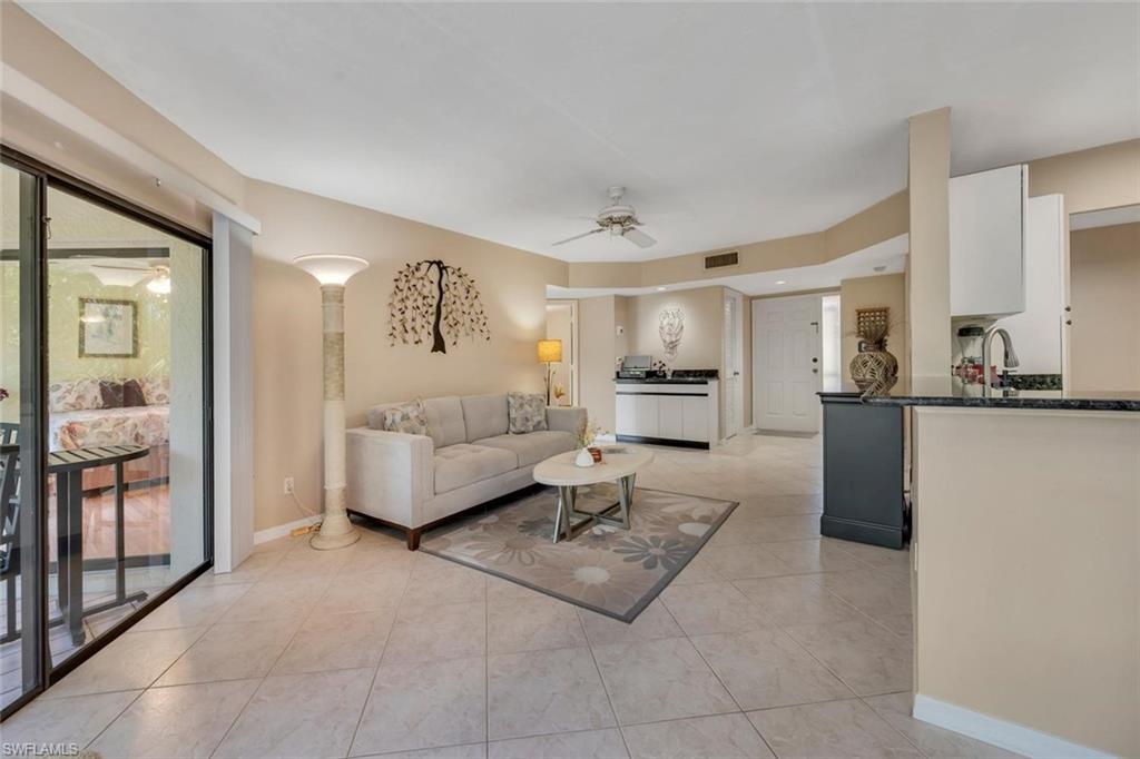 COACH HOMES - Residential