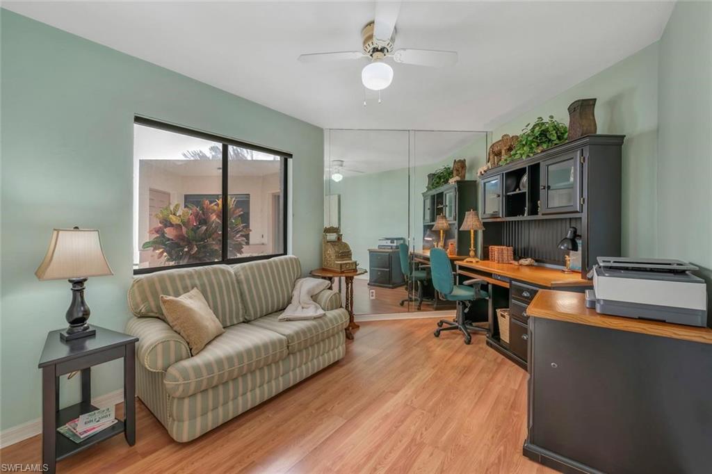 COACH HOMES - Residential