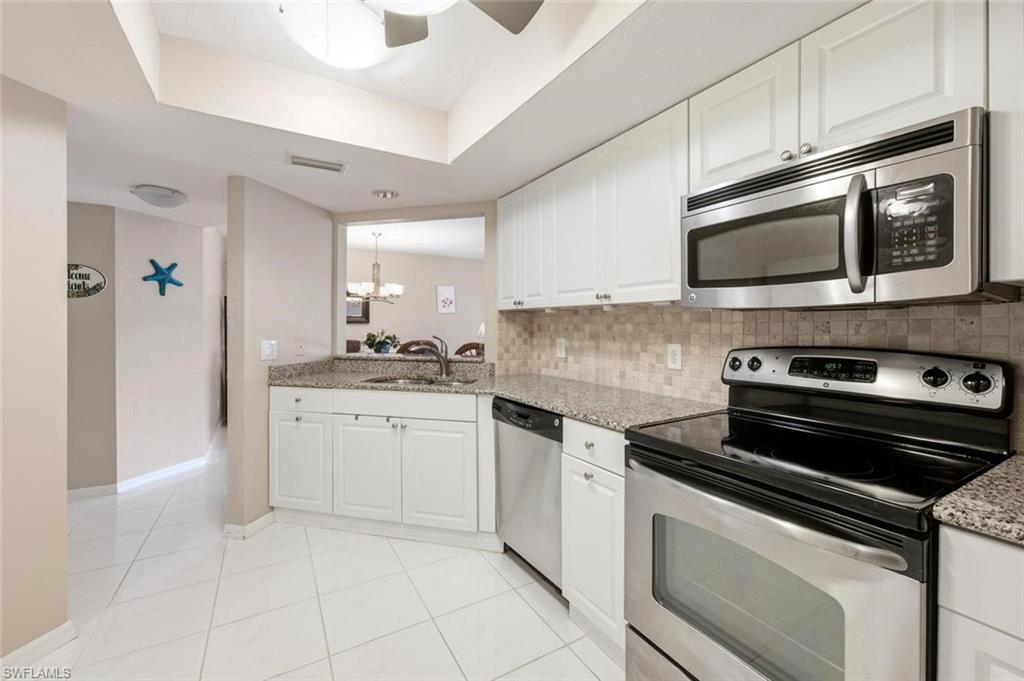 REGENCY WOODS - Residential