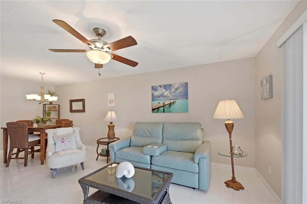 REGENCY WOODS - Residential