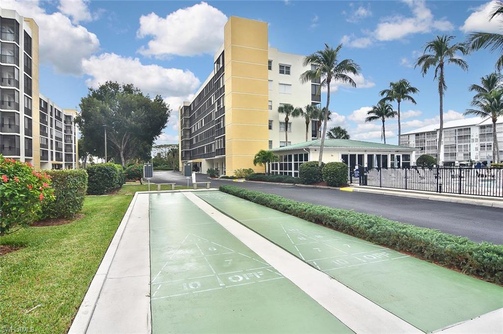 HIBISCUS POINTE - Residential