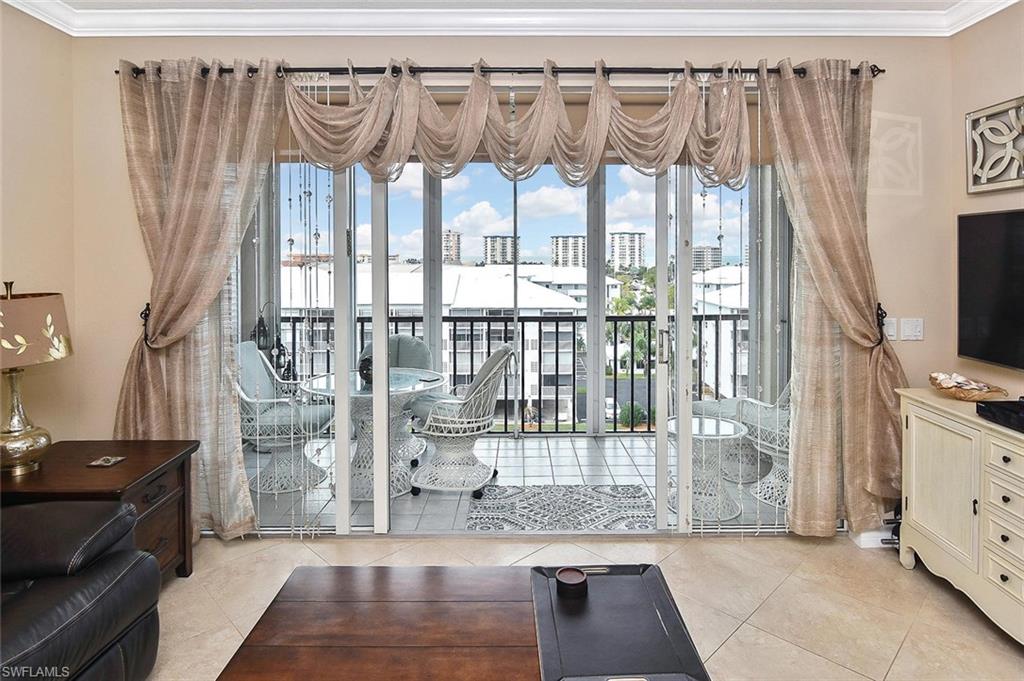 HIBISCUS POINTE - Residential