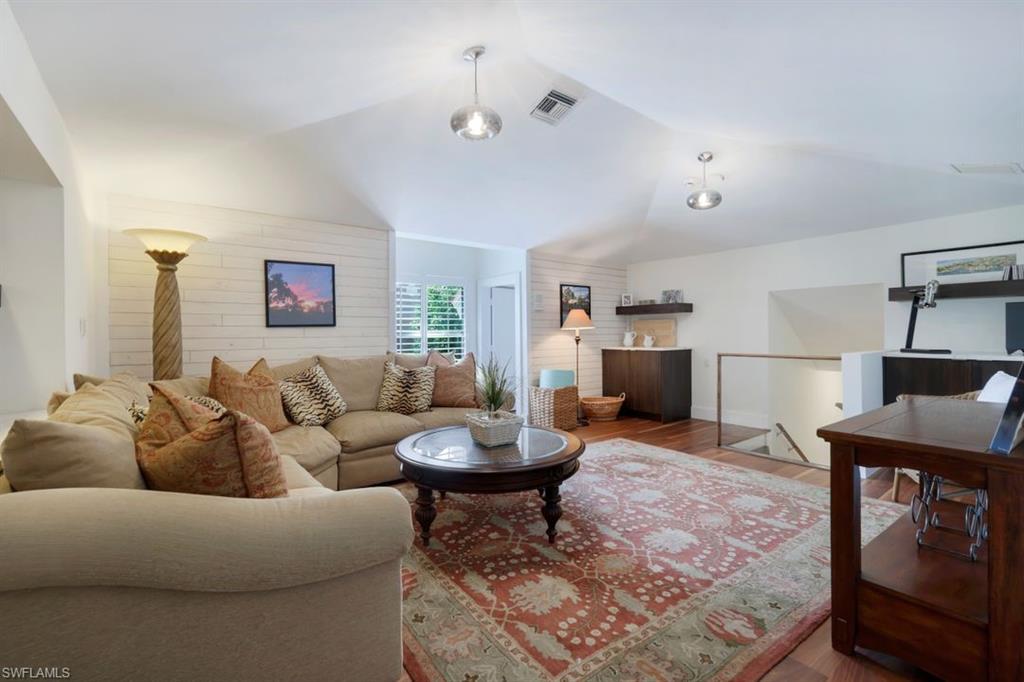 QUAIL CREEK - Residential