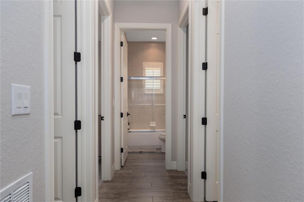WILLOW RIDGE - Residential Lease