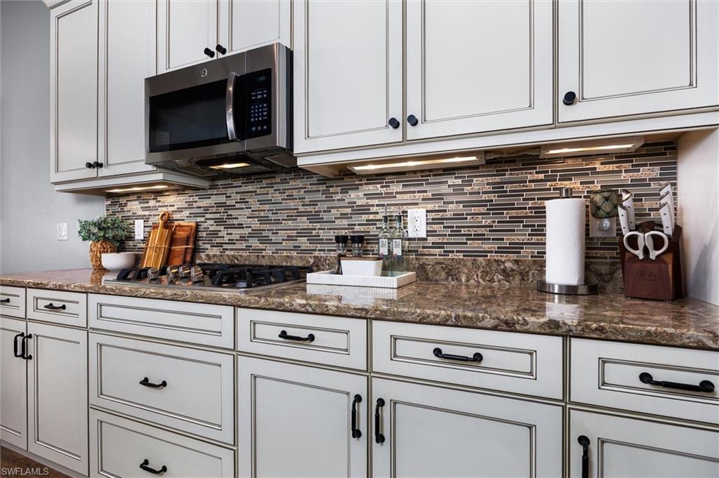 WILLOW RIDGE - Residential Lease