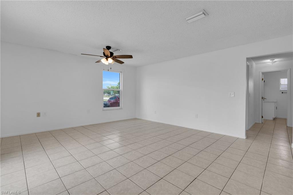 CAPE CORAL - Residential Lease