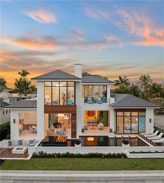 AQUALANE SHORES - Residential