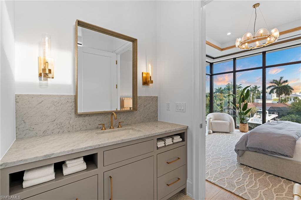 AQUALANE SHORES - Residential