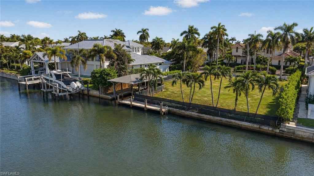 AQUALANE SHORES - Land