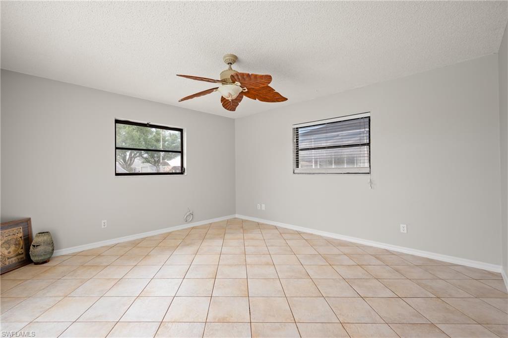GULF COVE - Residential
