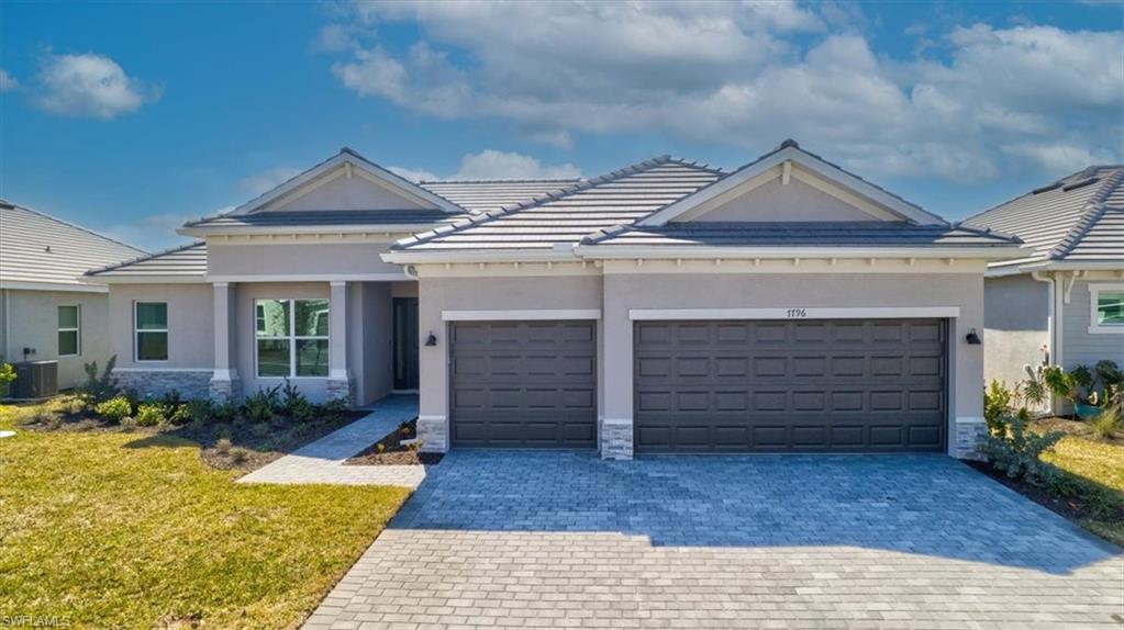HARBOR ESTATES - Residential