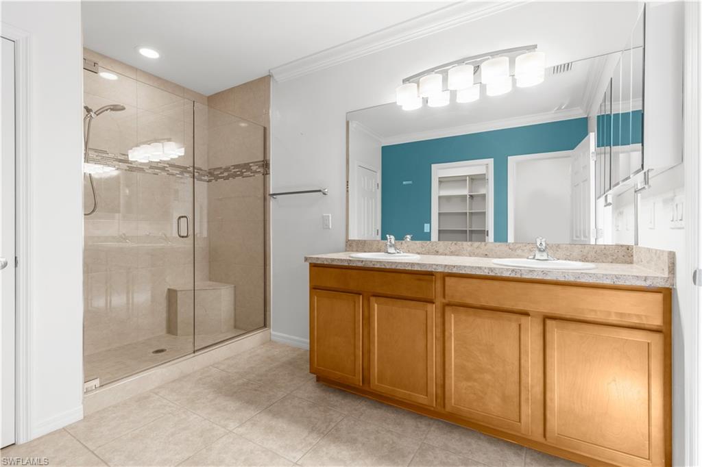 CASCADES - Residential Lease