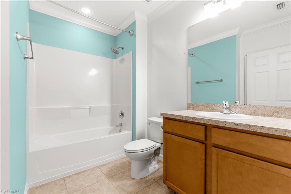 CASCADES - Residential Lease
