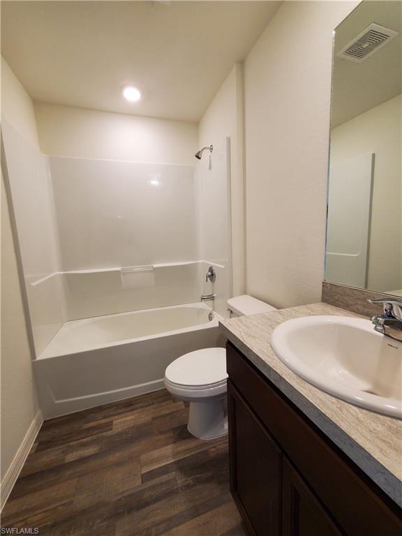 CAPE CORAL - Residential Lease