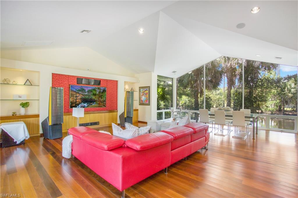 PINE RIDGE - Residential