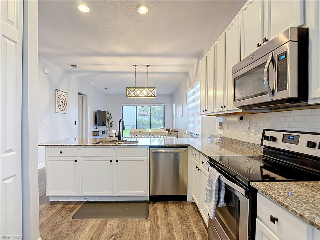 COQUINA AT MAPLE RIDGE - Residential