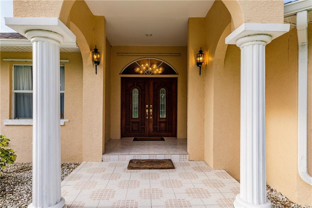 GOLDEN GATE ESTATES - Residential