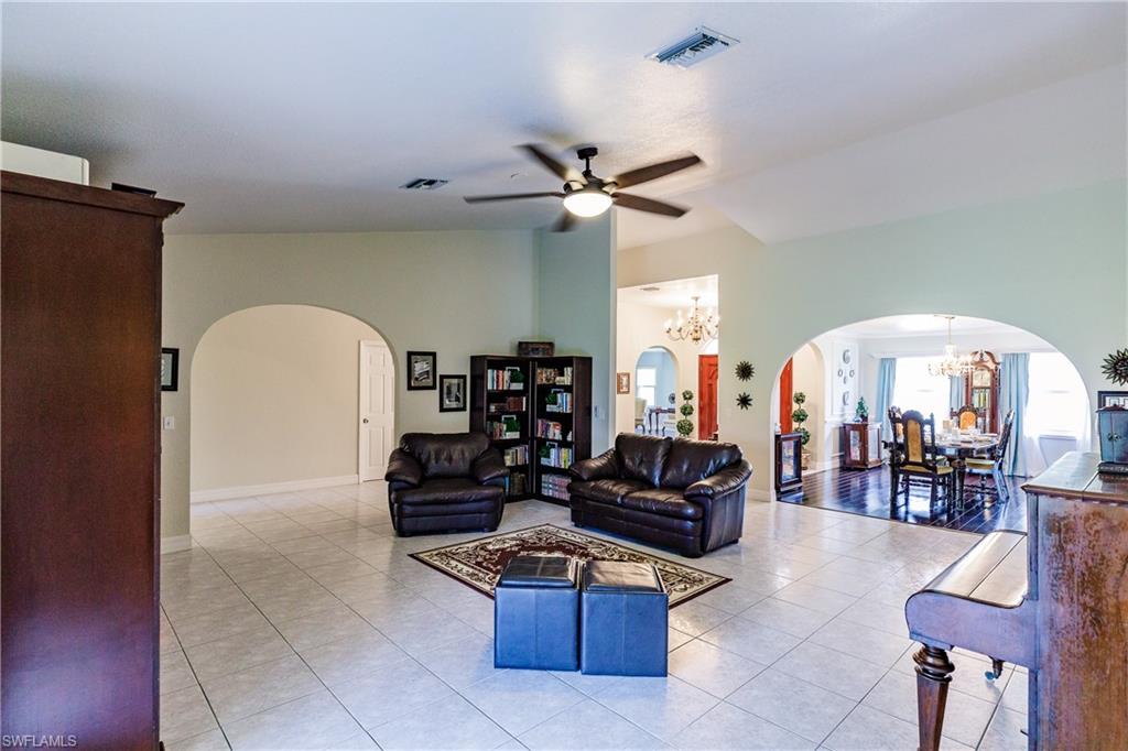 GOLDEN GATE ESTATES - Residential