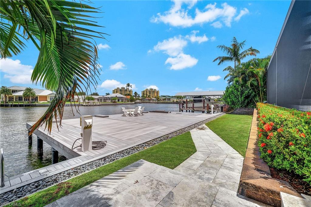 MARCO ISLAND - Residential