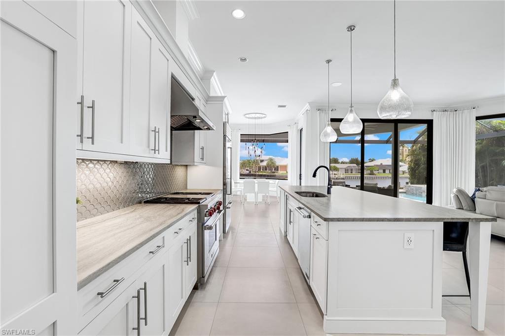 MARCO ISLAND - Residential