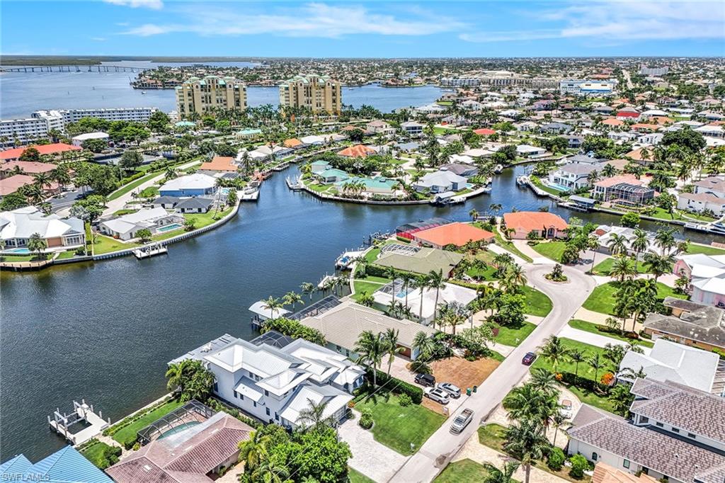 MARCO ISLAND - Residential