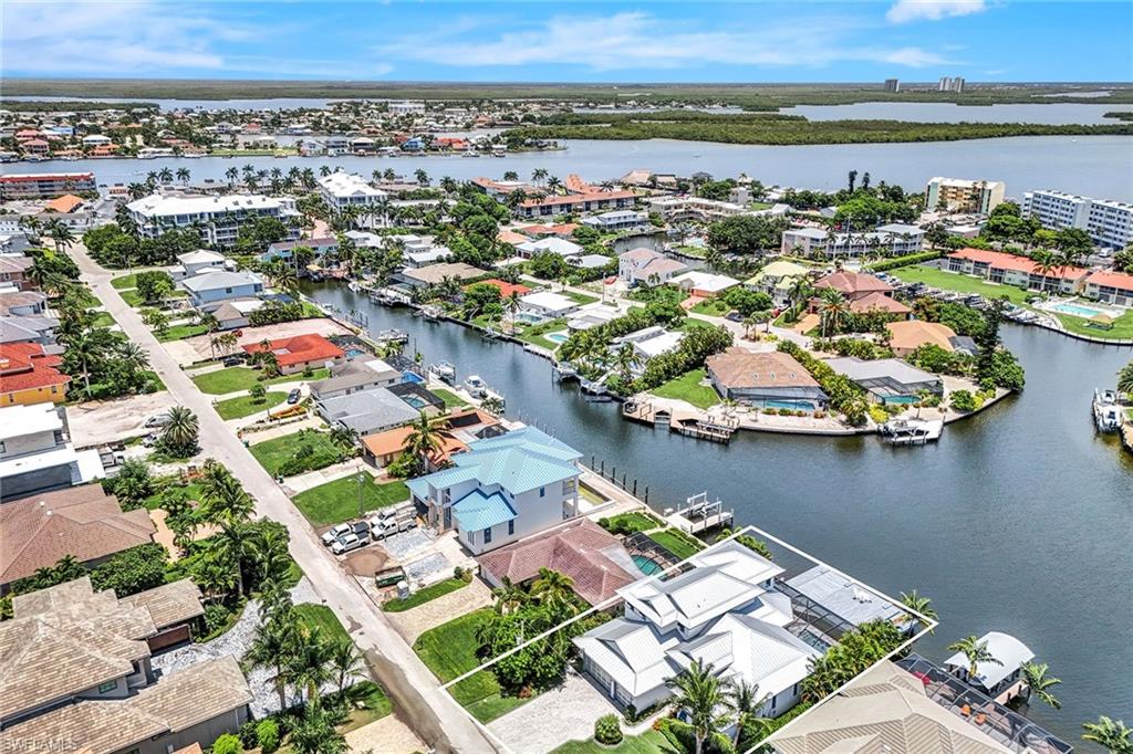 MARCO ISLAND - Residential
